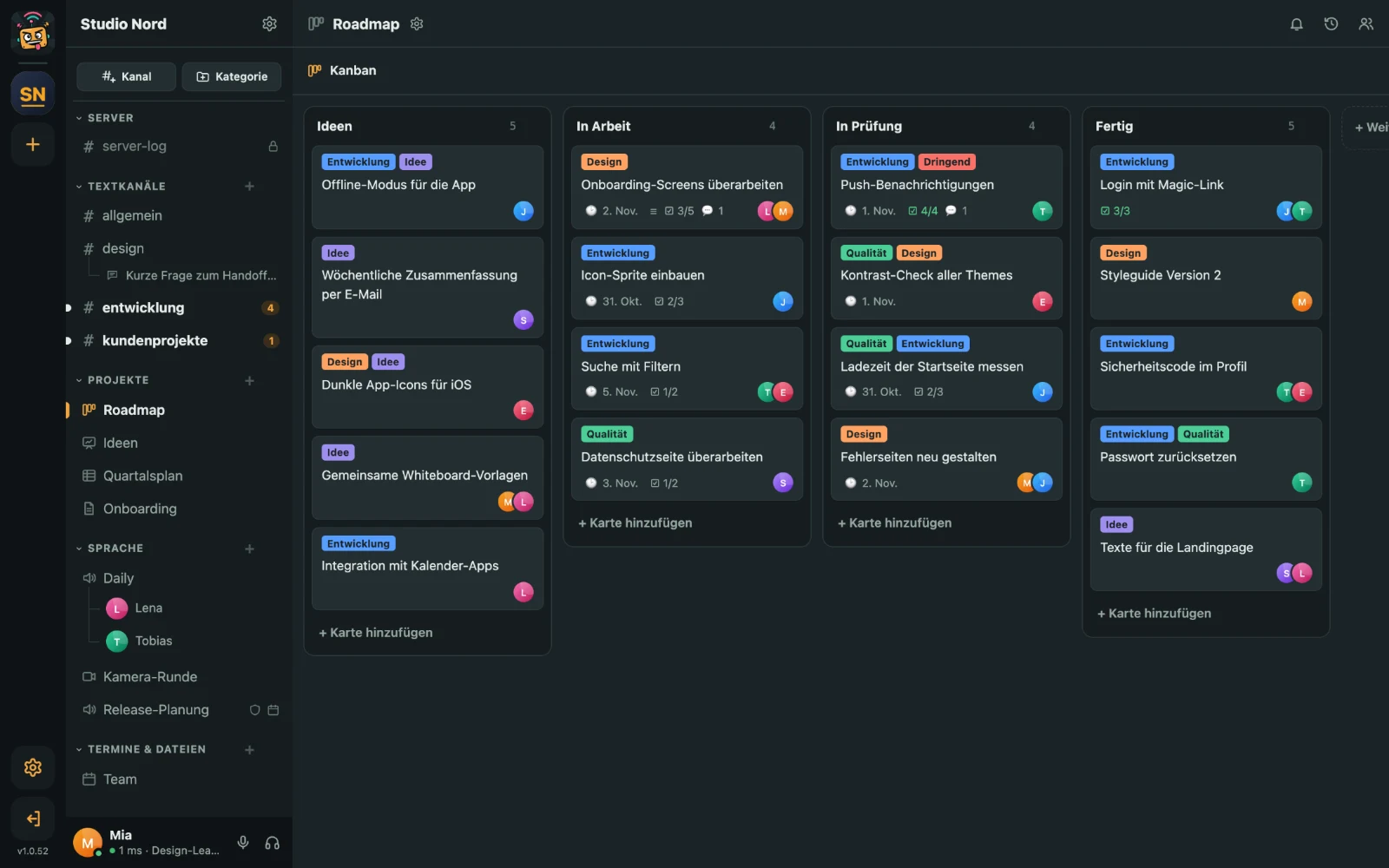 Kanban-Board mit vier Listen und Karten mit Labels, Zuständigen und Fälligkeiten.